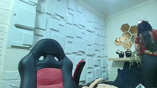 Snapshot of Naughty_Kittenm chatting on 11-21-25, 11:42 Naughty Kittenm online show from 11-21-25, 11:42