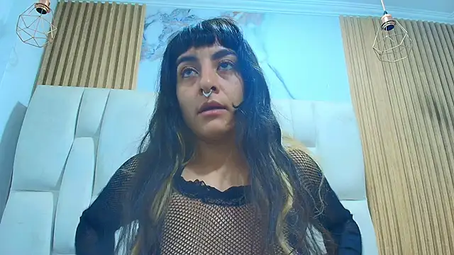 Naughty Kittenm online show from 04-23-26, 12:29