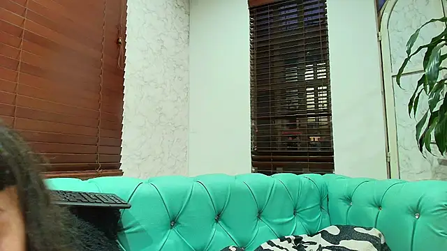 Naughty Kittenm online show from 04-26-26, 10:35