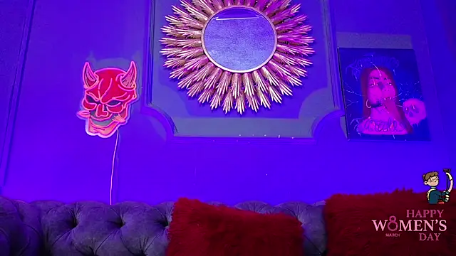 Snapshot of Julieta_Russell chatting on 03-08-25, 04:06 Julieta Russell online show from 03-08-25, 04:06