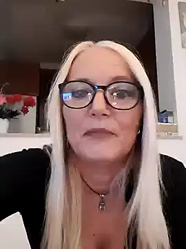 kikkastar online show from 01-14-25, 08:37