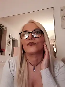 kikkastar online show from 01-15-25, 07:55