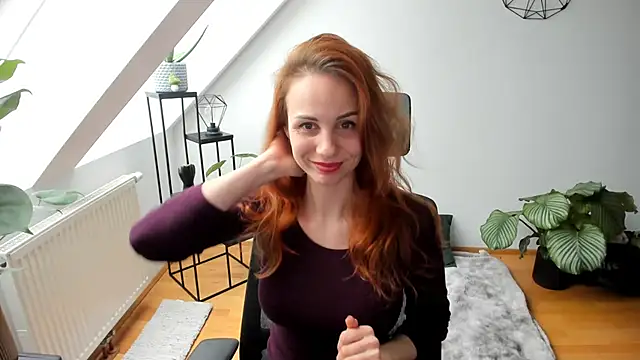 Snapshot of Mary_Wet chatting on 03-10-25, 03:20 Mary Wet online show from 03-10-25, 03:20