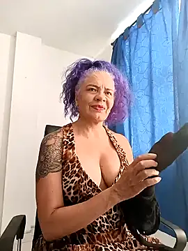 Snapshot of freyadevil333 chatting on 02-04-25, 08:28 freyadevil333 online show from 02-04-25, 08:28