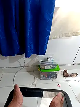 Snapshot of freyadevil333 chatting on 02-11-25, 06:11 freyadevil333 online show from 02-11-25, 06:11