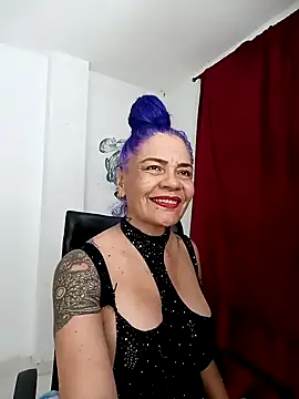 Snapshot of freyadevil333 chatting on 09-28-25, 10:37 freyadevil333 online show from 09-28-25, 10:37