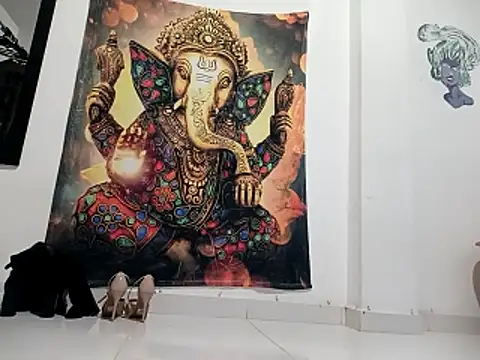 Snapshot of freyadevil333 chatting on 10-25-25, 12:51 freyadevil333 online show from 10-25-25, 12:51