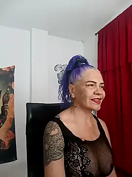 Snapshot of freyadevil333 chatting on 10-26-25, 08:53 freyadevil333 online show from 10-26-25, 08:53