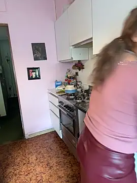 Sunbelxx online show from 02-10-26, 10:30