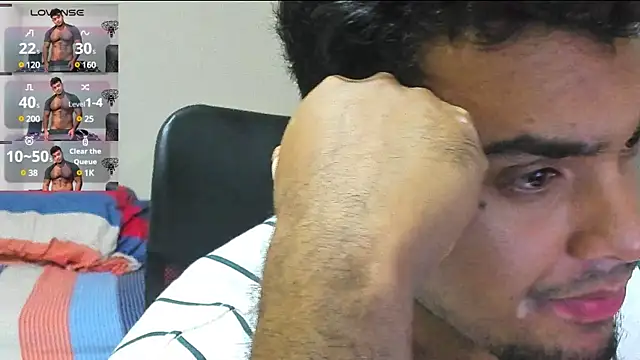 Big furry bear13 online show from 12-25-24, 08:18