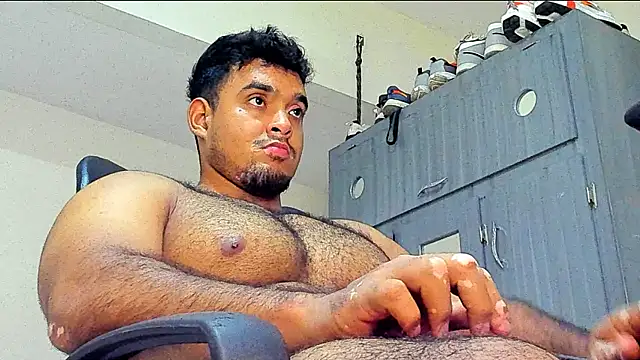 Big furry bear13 online show from 01-08-25, 05:05