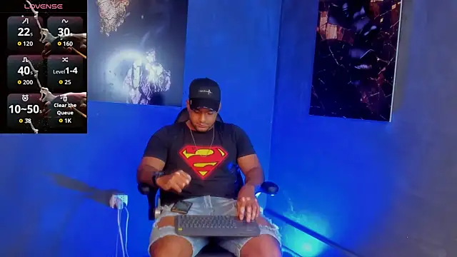 Big furry bear13 online show from 09-19-25, 04:14