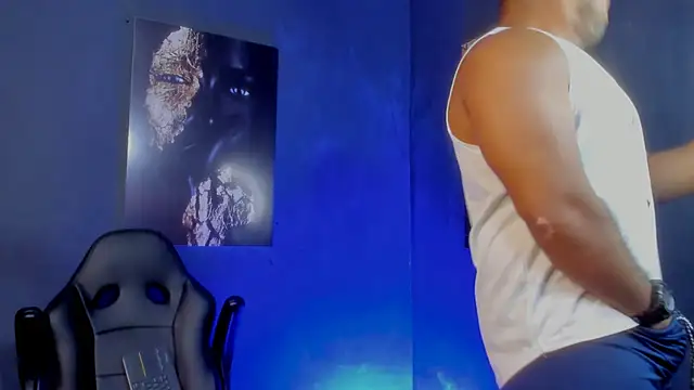 Big furry bear13 online show from 09-23-25, 07:00