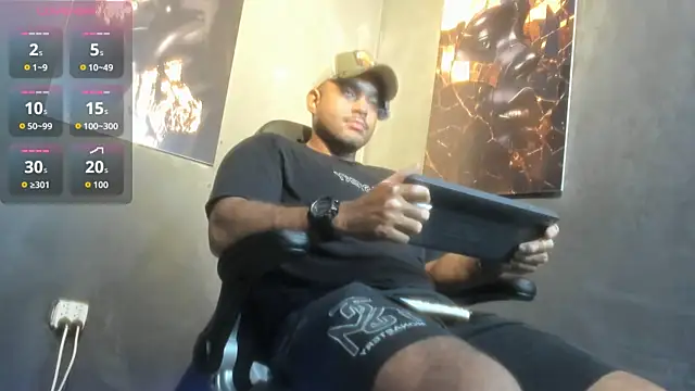 Big furry bear13 online show from 10-06-25, 10:12