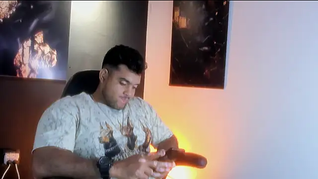 Big furry bear13 online show from 10-22-25, 03:40