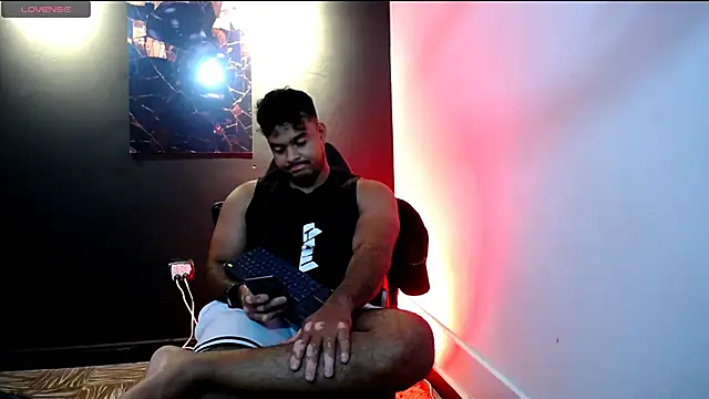 Big furry bear13 online show from 01-14-26, 09:04