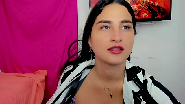 sunshine uwu22 online show from 12-29-24, 08:04