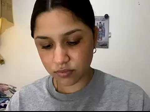 Snapshot of Annie_Catt_ chatting on 01-15-25, 08:16 Annie Catt online show from 01-15-25, 08:16