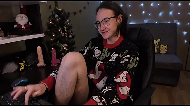 Snapshot of zackstivens chatting on 12-24-24, 12:00 zackstivens online show from 12-24-24, 12:00