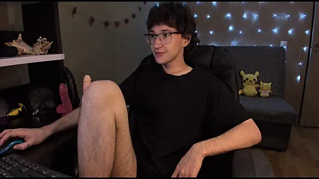 Snapshot of zackstivens chatting on 01-10-25, 11:39 zackstivens online show from 01-10-25, 11:39