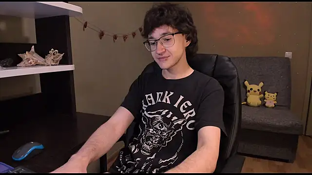 Snapshot of zackstivens chatting on 01-22-25, 11:53 zackstivens online show from 01-22-25, 11:53