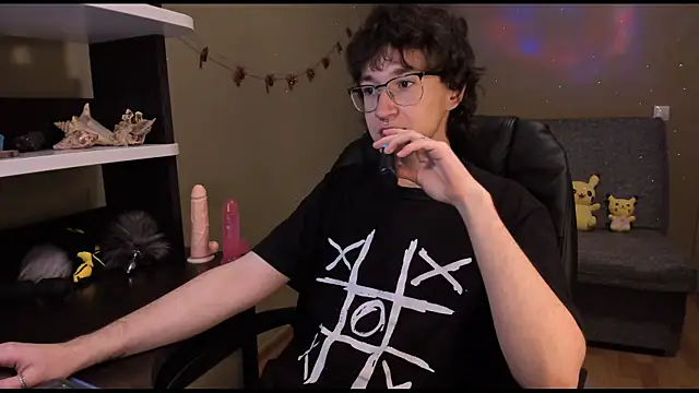 Snapshot of zackstivens chatting on 02-05-25, 11:50 zackstivens online show from 02-05-25, 11:50