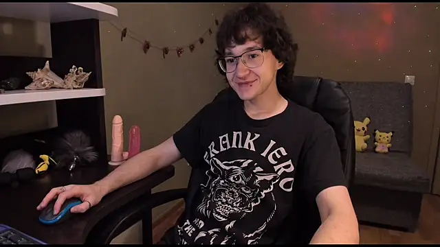 Snapshot of zackstivens chatting on 02-07-25, 11:45 zackstivens online show from 02-07-25, 11:45