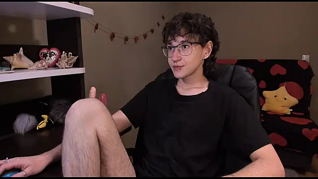 Snapshot of zackstivens chatting on 02-20-25, 12:19 zackstivens online show from 02-20-25, 12:19