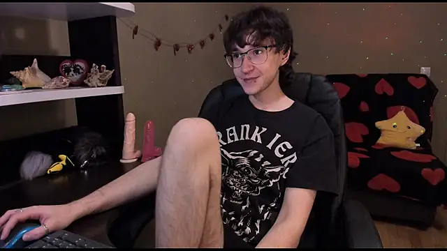 Snapshot of zackstivens chatting on 02-21-25, 11:32 zackstivens online show from 02-21-25, 11:32