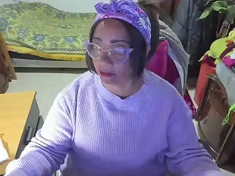 Mrs mommy  online show from 03-13-25, 08:43