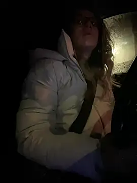 Snapshot of HotXMom chatting on 01-10-25, 04:33 HotXMom online show from 01-10-25, 04:33