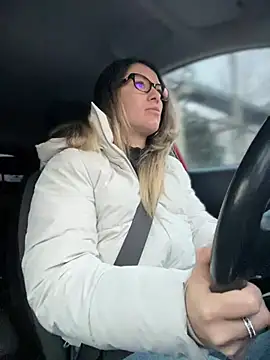 Snapshot of HotXMom chatting on 03-04-25, 04:38 HotXMom online show from 03-04-25, 04:38