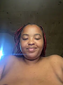 Snapshot of Linahlove chatting on 12-14-24, 08:51 Linahlove online show from 12-14-24, 08:51