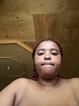 Snapshot of Linahlove chatting on 01-03-25, 10:31 Linahlove online show from 01-03-25, 10:31