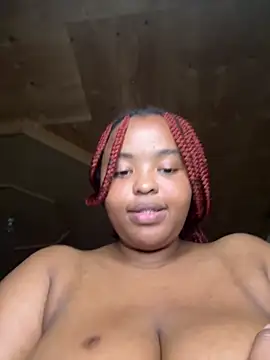 Snapshot of Linahlove chatting on 01-03-25, 01:47 Linahlove online show from 01-03-25, 01:47