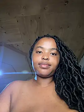 Snapshot of Linahlove chatting on 01-10-25, 09:20 Linahlove online show from 01-10-25, 09:20