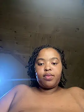 Snapshot of Linahlove chatting on 01-29-25, 08:25 Linahlove online show from 01-29-25, 08:25