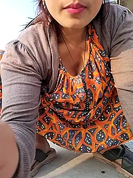 Snapshot of Ishikarana chatting on 12-10-24, 09:44 Ishikarana online show from 12-10-24, 09:44