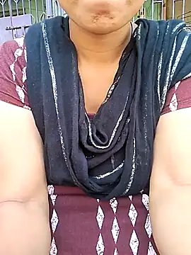 Snapshot of Ishikarana chatting on 03-12-25, 02:52 Ishikarana online show from 03-12-25, 02:52