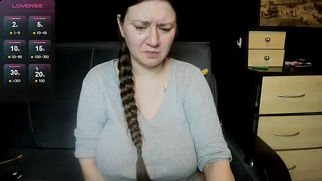 AlisaBacker online show from 04-26-26, 03:04