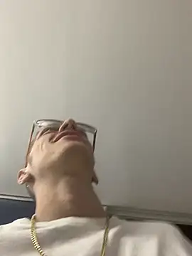 Snapshot of SOYMRX chatting on 01-26-25, 12:26 SOYMRX online show from 01-26-25, 12:26