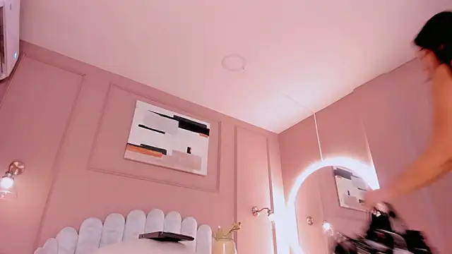 lia ass  online show from 09-23-25, 10:29