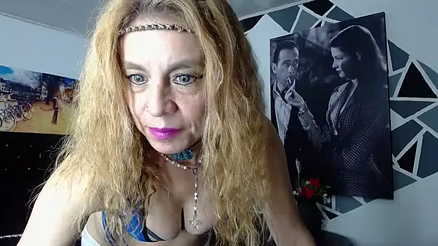 Snapshot of Kyza_Ryan chatting on 09-27-25, 10:59 Kyza Ryan online show from 09-27-25, 10:59