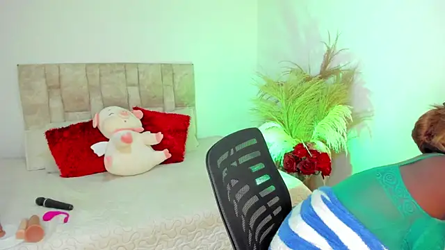 Ananya Kay01 online show from 03-19-25, 01:54