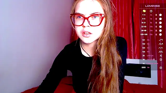 Sarah HS online show from 12-19-24, 01:40