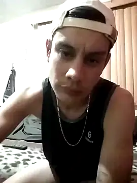 chicovergudo27 online show from 11-02-25, 10:23