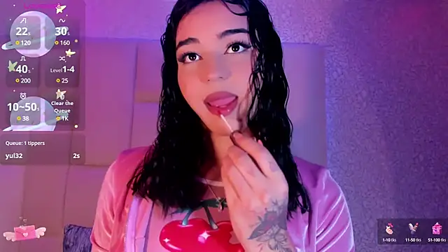 Snapshot of Summer_walkerr chatting on 02-11-25, 12:37 Summer walkerr online show from 02-11-25, 12:37