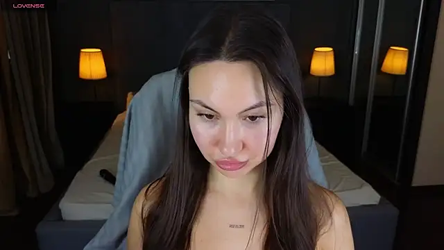 Snapshot of GIGI_BENNET chatting on 12-02-24, 03:36 GIGI BENNET online show from 12-02-24, 03:36