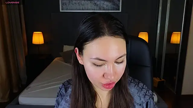 Snapshot of GIGI_BENNET chatting on 12-15-24, 05:56 GIGI BENNET online show from 12-15-24, 05:56