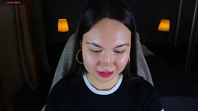 Snapshot of GIGI_BENNET chatting on 12-29-24, 09:06 GIGI BENNET online show from 12-29-24, 09:06